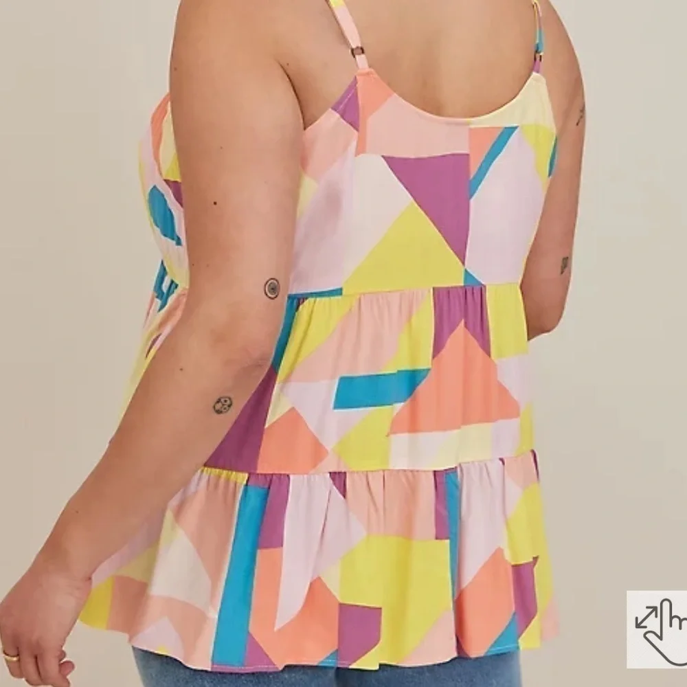 Torrid Challis Tiered Tie-Front Cami Bright Geometric Print 0X - Picture 4 of 13